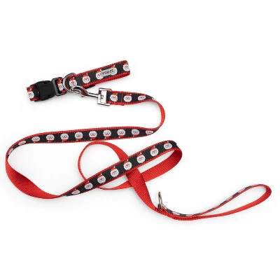 The Worthy Dog Santa Pet Leash 1 The Worthy Dog Santa Pet Leash